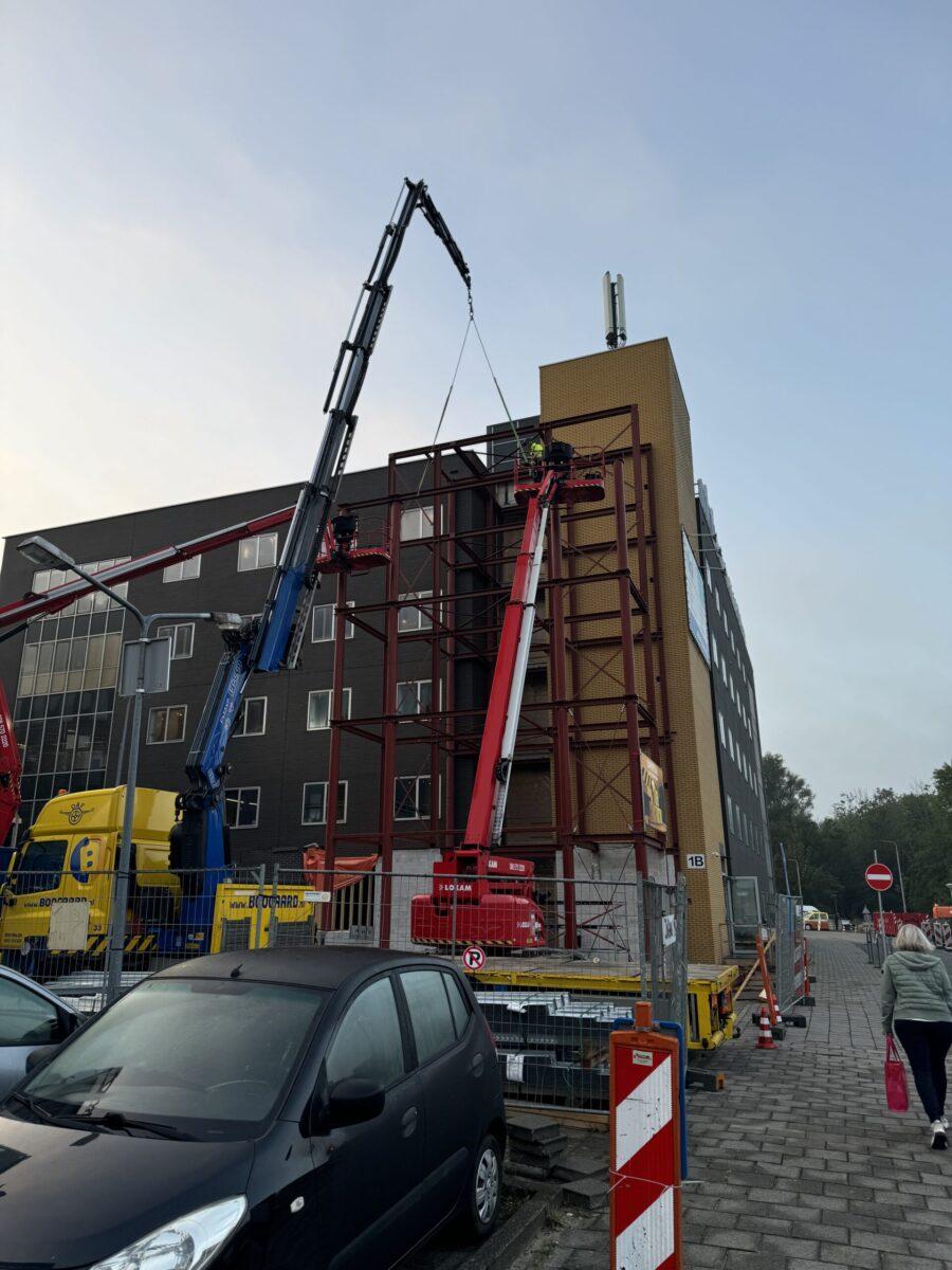 Stalen Constructie Uitbreiding Medische kliniek Velsen